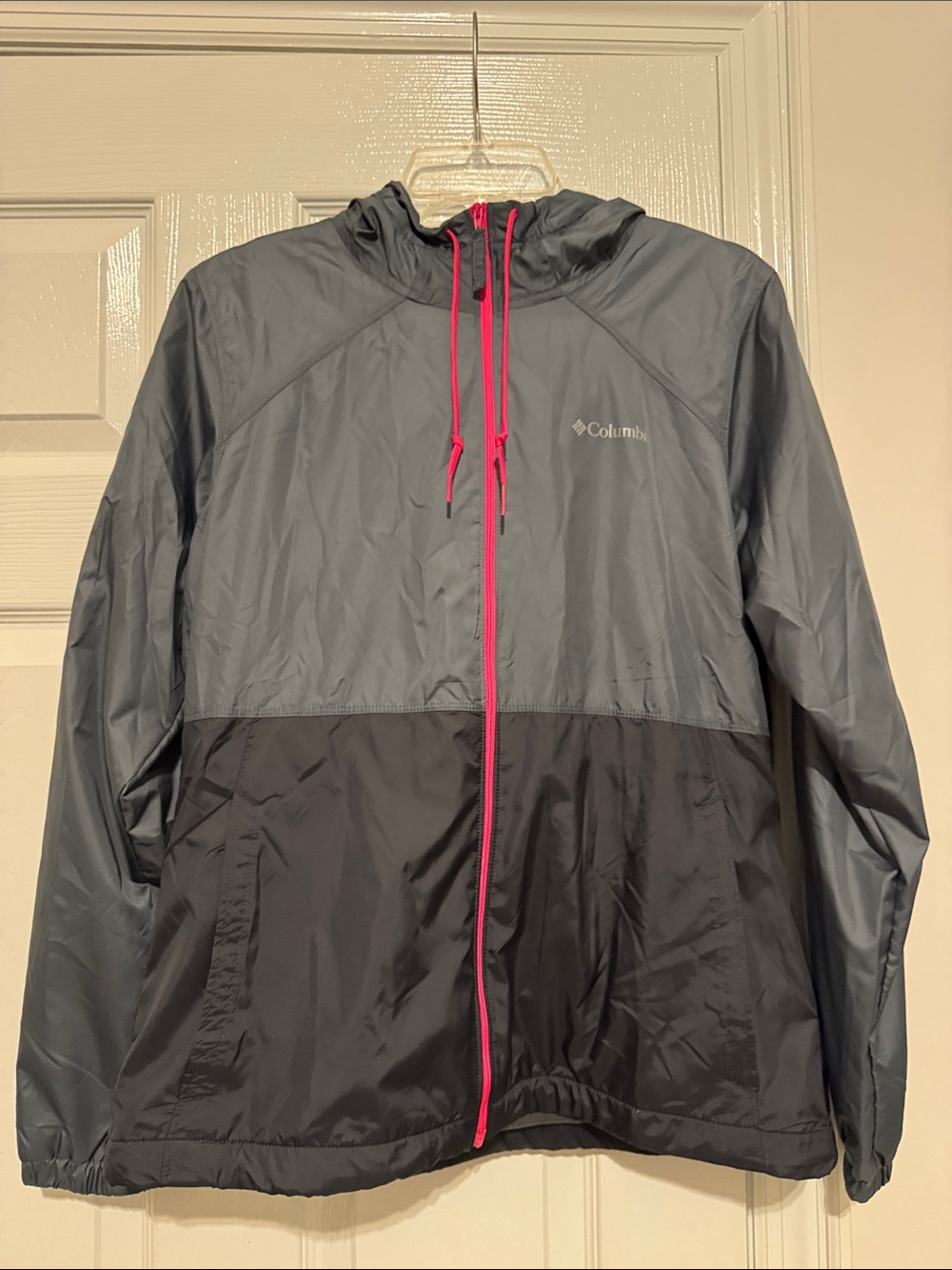 Columbia Two-Tone Gray and Black Windbreaker with Pink Trim
